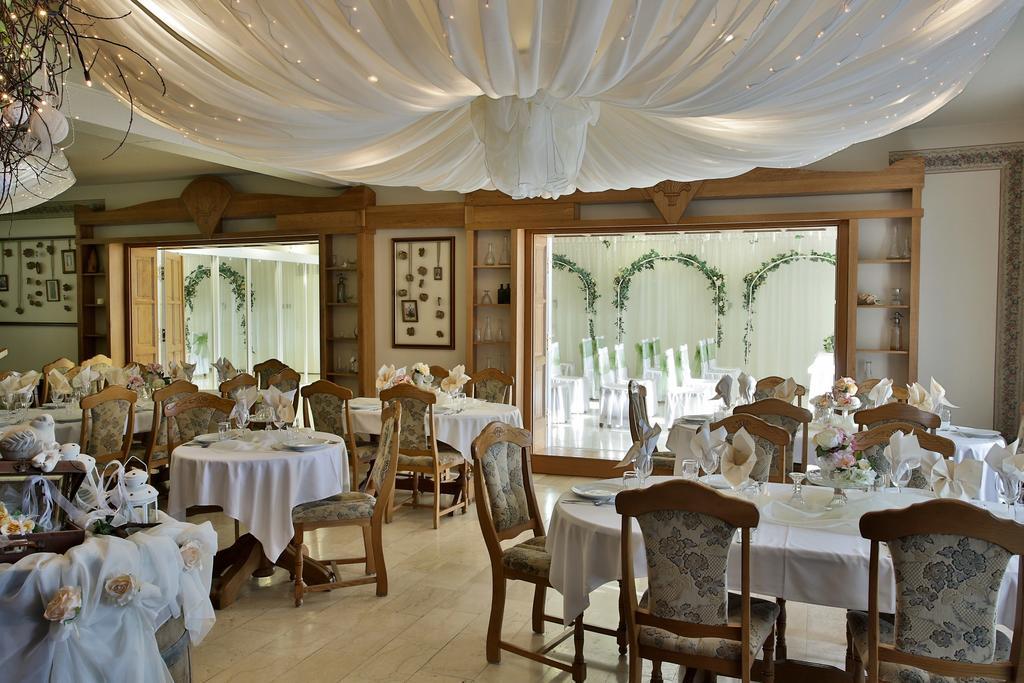 Hotel Rittinger Bonyhad Luaran gambar