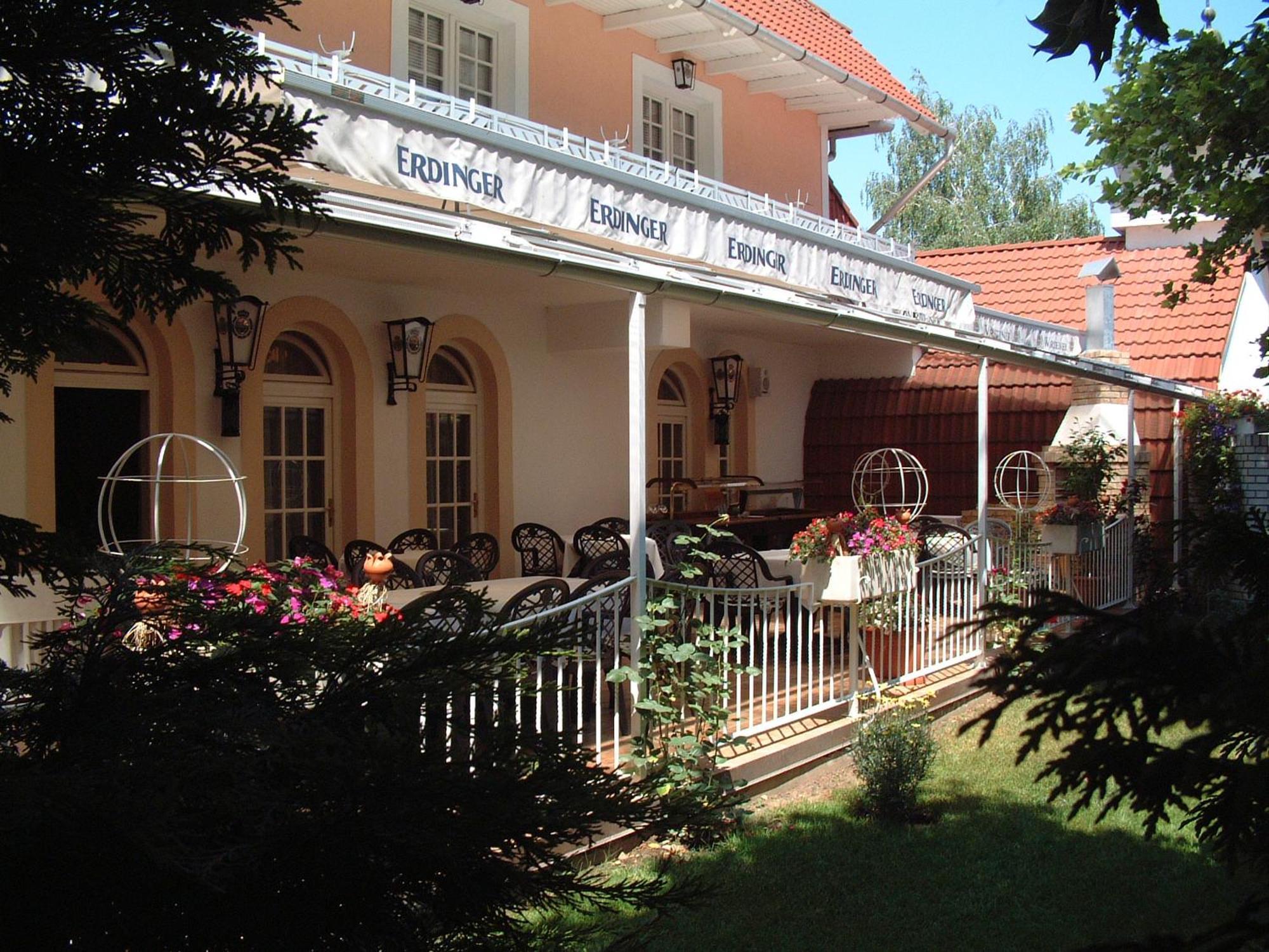 Hotel Rittinger Bonyhad Luaran gambar